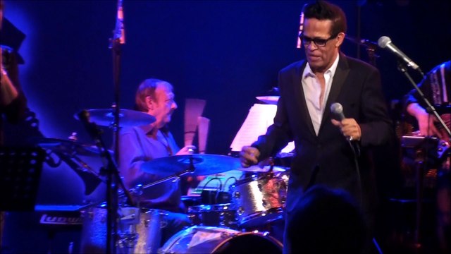 Hommage à ERICK BAMY (en Guest D. Baudon - Batterie) à voir sur : furiani20.skyrock.com