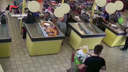 Assaltano supermercato a Triggiano (BA) - arrestati