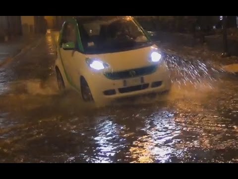 Aversa (CE) - Il maltempo flagella la città (15.10.15)