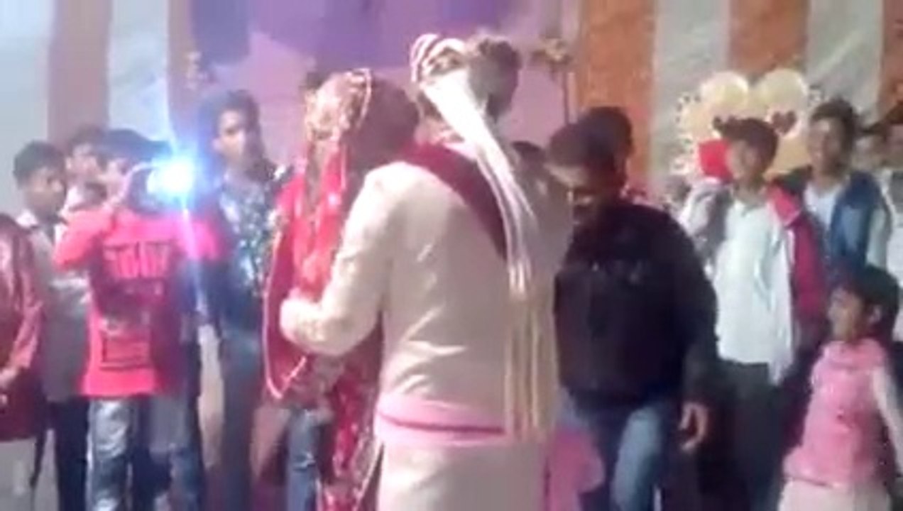 A stupid Groom marriage