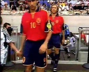 Raúl | All Goals with Spain