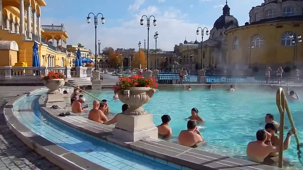 Széchenyi Thermal Bath and Swimming Pool in Budapest, Hungary