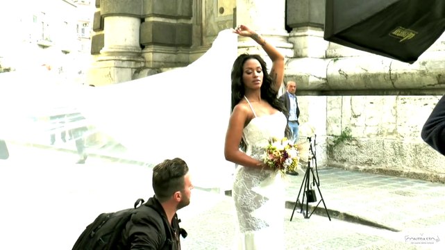 Aversa (CE) - Fanny Neguesha in città per gli scatti di Mia Sposa (16.10.15)