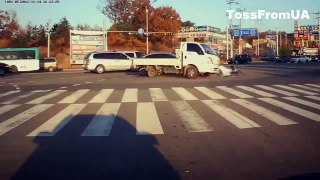 Best Car Crashes in Russia August 2013 (Part 43)