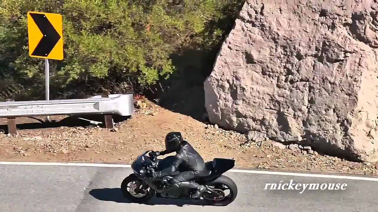 Heavily Modified Ducati 1098r Crash-8PE9cozFuAw