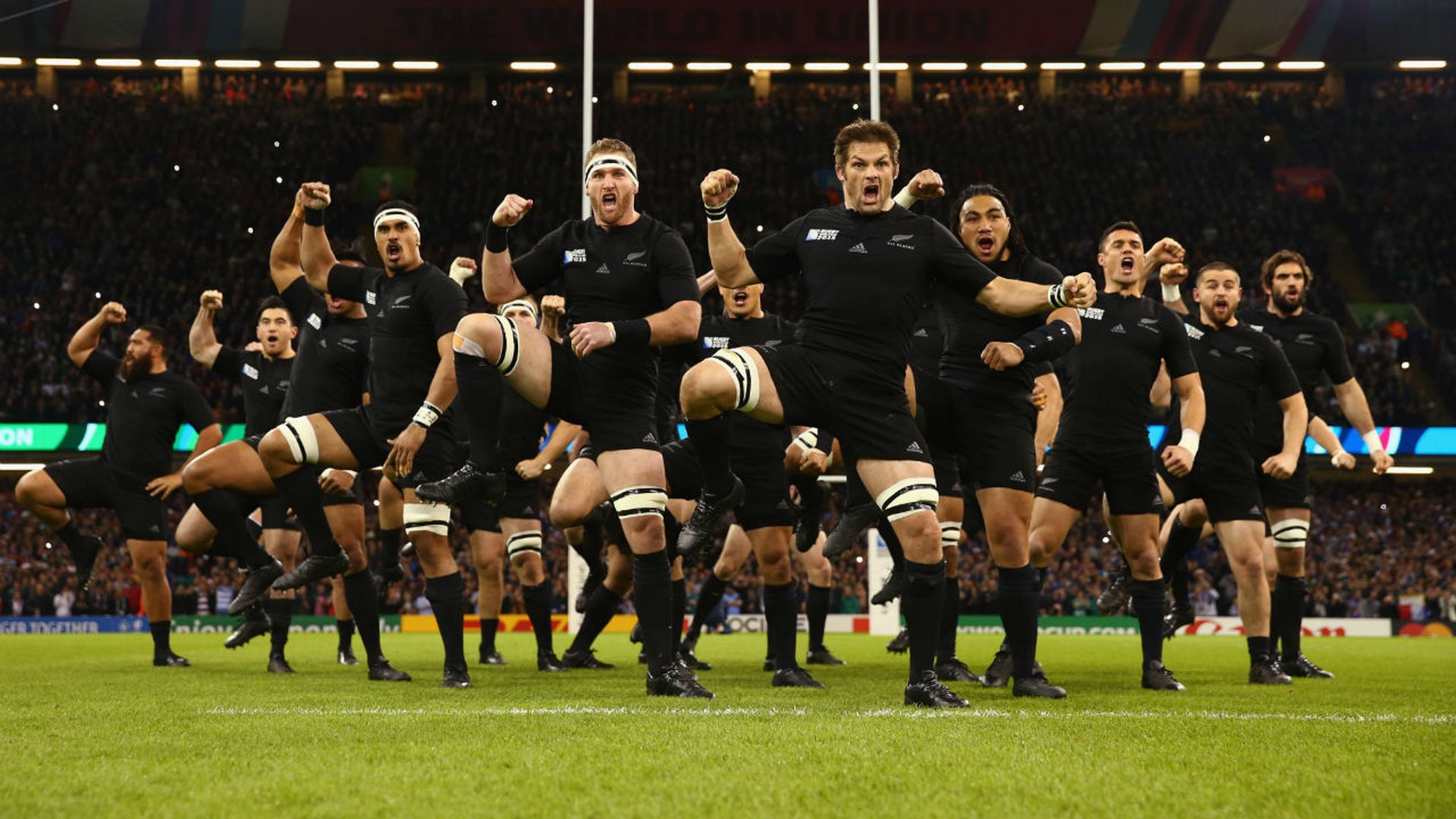 Latest All Blacks Haka intimidates the French - video Dailymotion