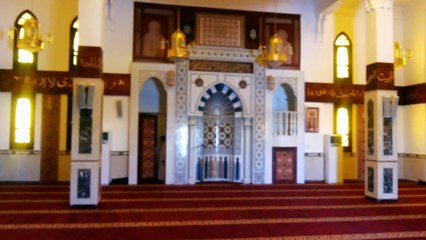 لقطة من الداخل لجامع قناة السويس الجديدة بجوار منصة الافتتاح يوليو2015