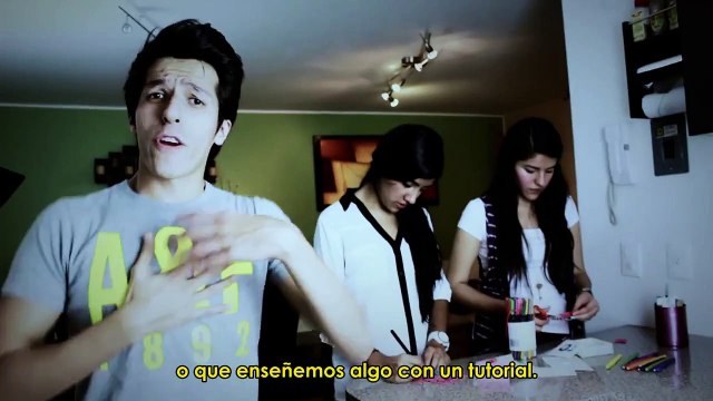 ¿Y Si Hacemos Un Video? | PARODIA: ¿Y Si Hacemos Un Muñeco? (Frozen) | QueParió! ft. Musas