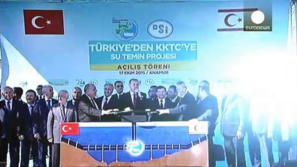 El parlamento de Chipre contesta la inauguración de una tubería turca