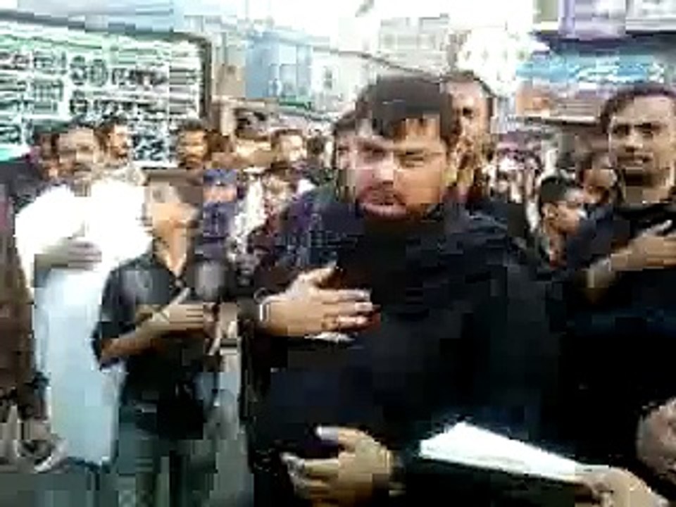 Kia Baba Tumhain Yaad Na Aati Thi Sakina By Furqan Mujtaba (Anjuman E Moin Ul Aza) Live @ Markazi Juloos Chehlum, Karachi, 2011