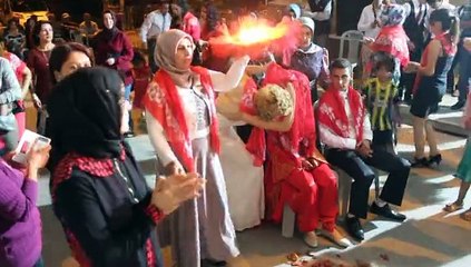 Zeliha ile Mustafa'nın Kına Gecesi