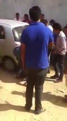 Lahore Girls Fighting On The Road 2015