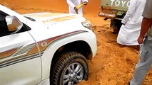 amazing car drifting videos | ford raptor VS ToyotaTundra | gmc test drive on sand #1