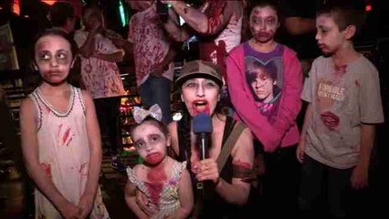 Medio millar de zombies recorren Miami