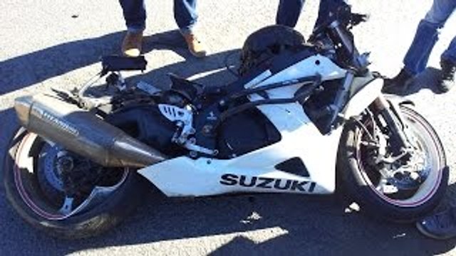GoPro: Suzuki GSXR 1000 - Motorcycle Accident / GSX-R1000 Motorcycle Crash