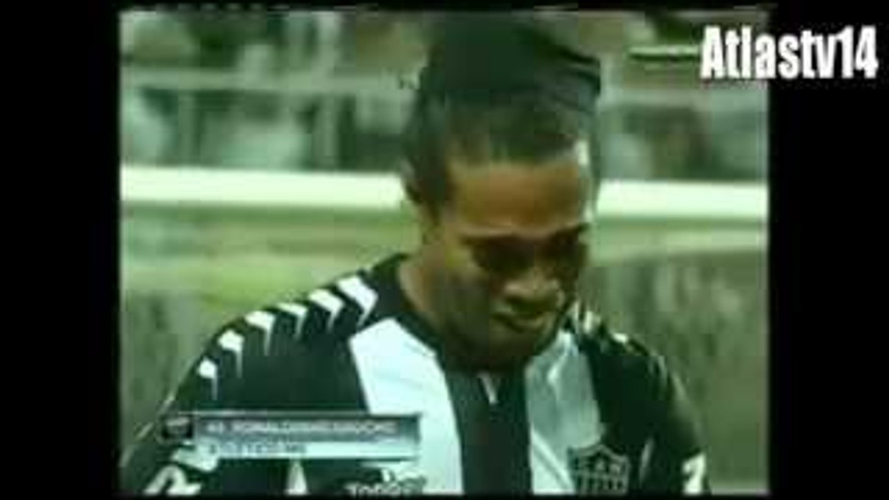Ronaldinho Crying After Amazing Goal! Incredible! Atlético-MG 2 x 0 Figueirense 28ª Bras