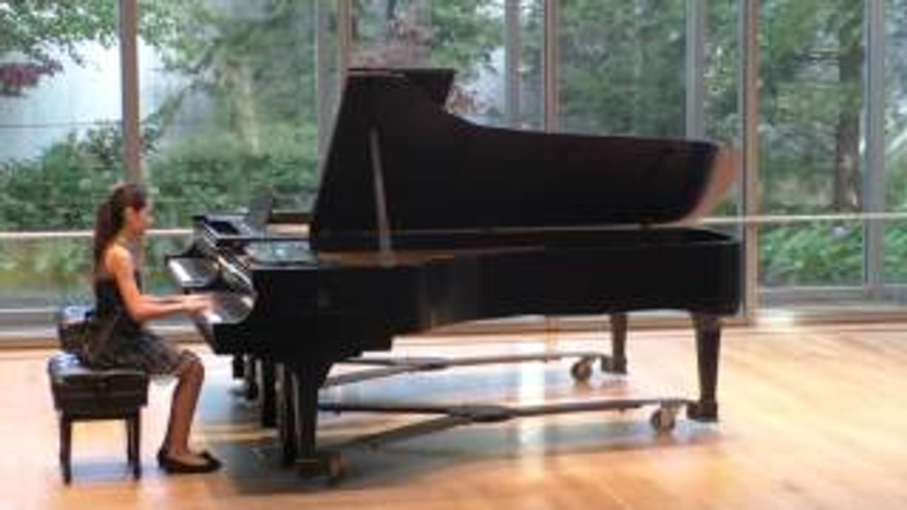 Wenlan Jackson - Bach Invention No. 2, BWV 773