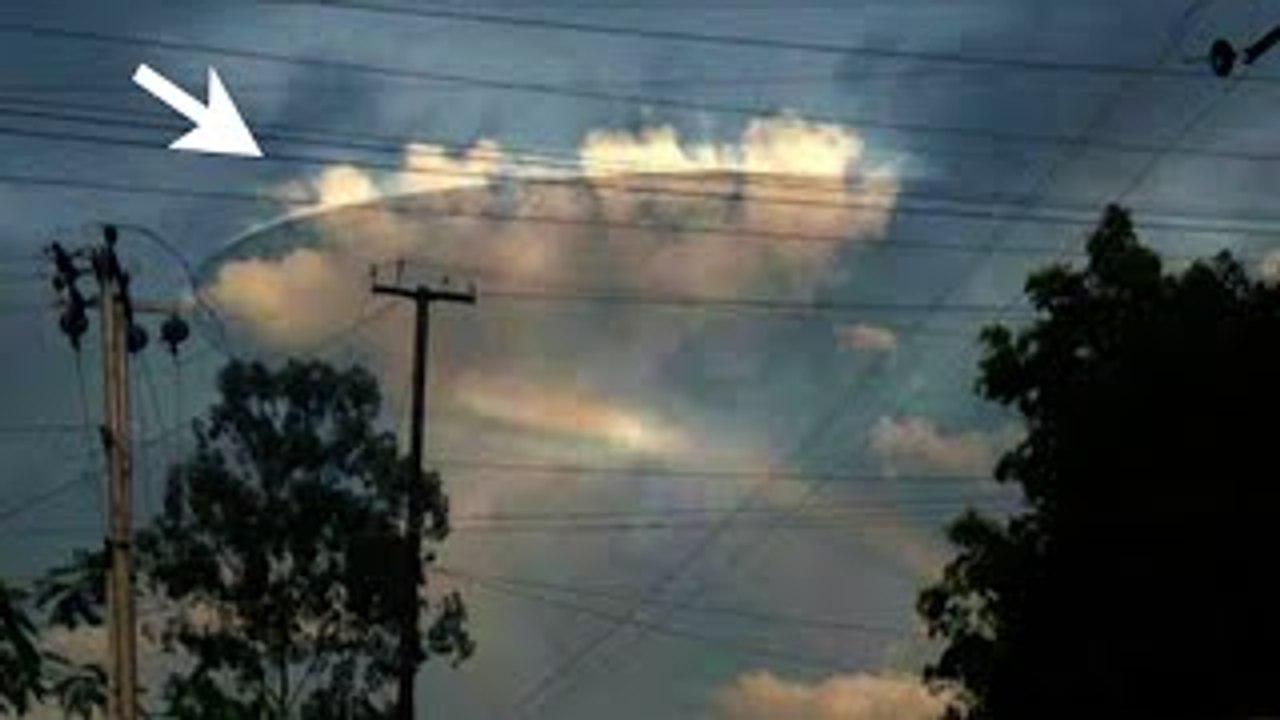 Massive UFO Disc Caught Over India?