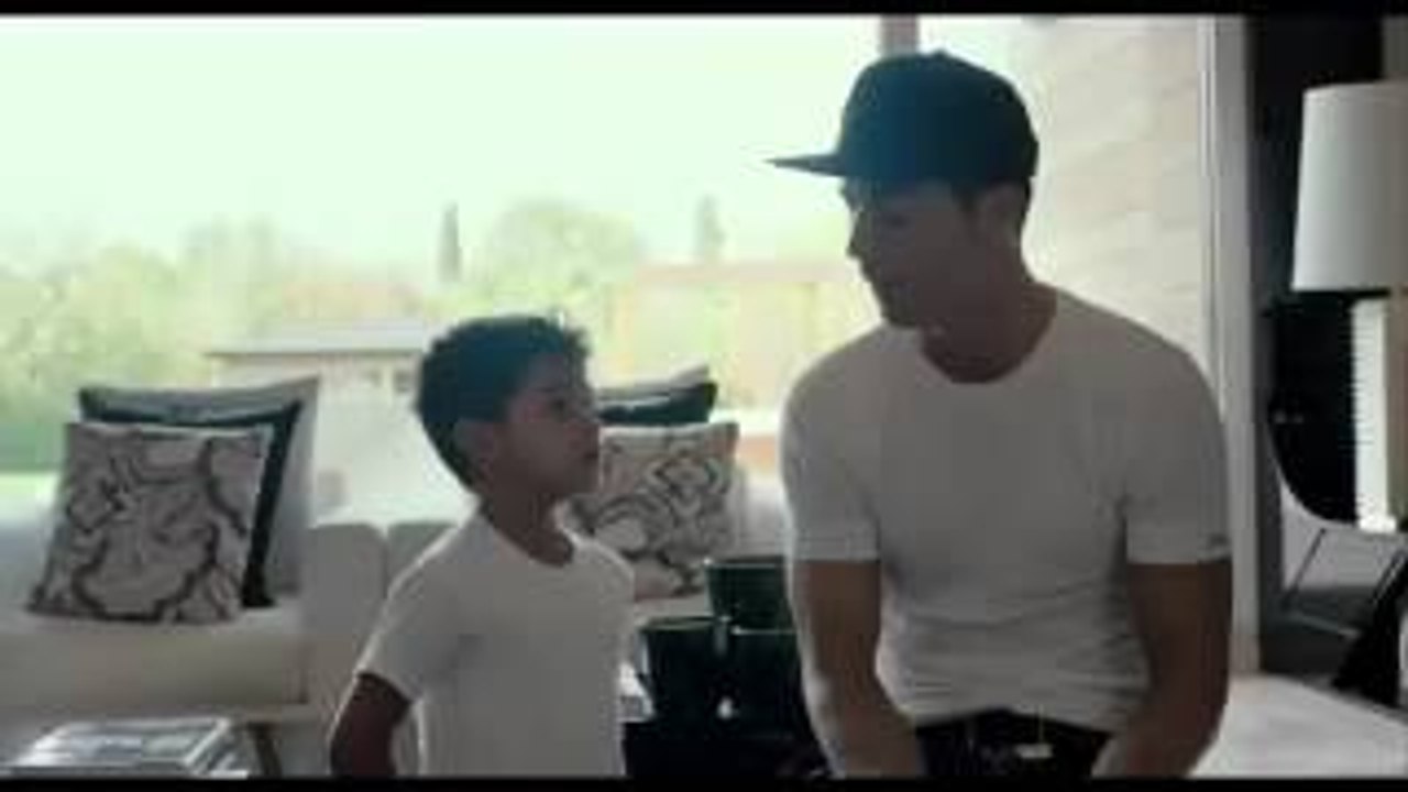 El hijo de Cristiano Ronaldo no sabe su propio nombre | CR Jr doesn’t know his own name