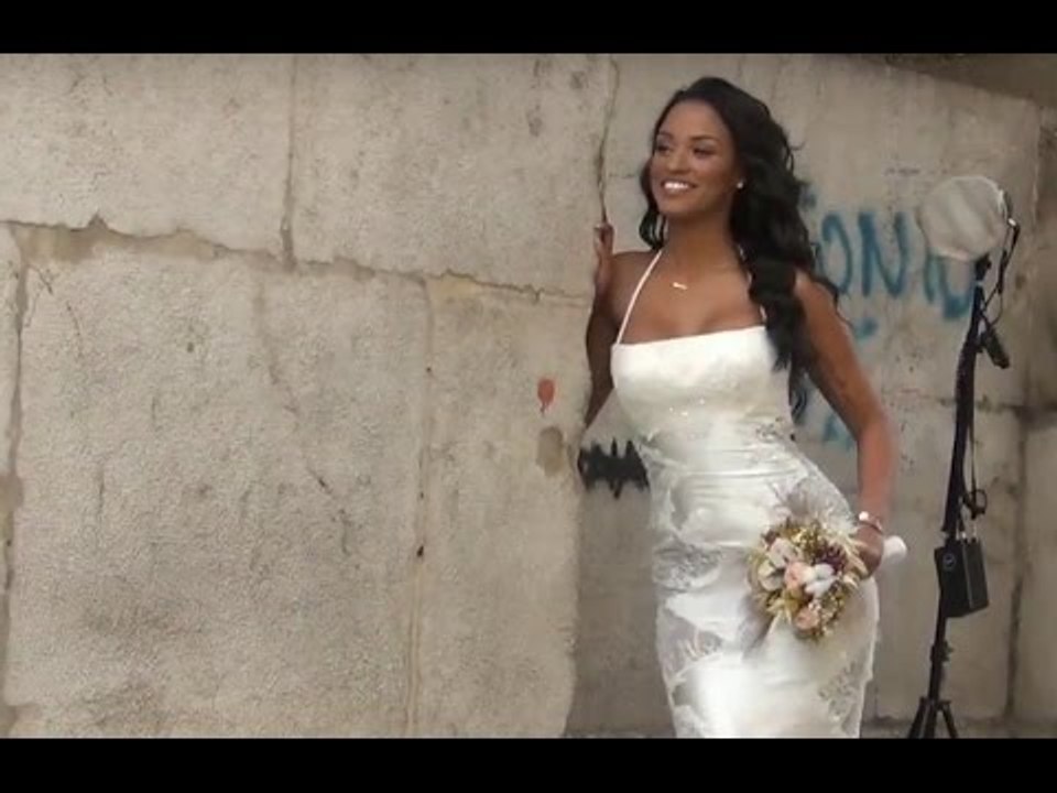 Aversa (CE) - Fanny Neguesha: "Gli aversani sono molto simpatici" (16.10.15)
