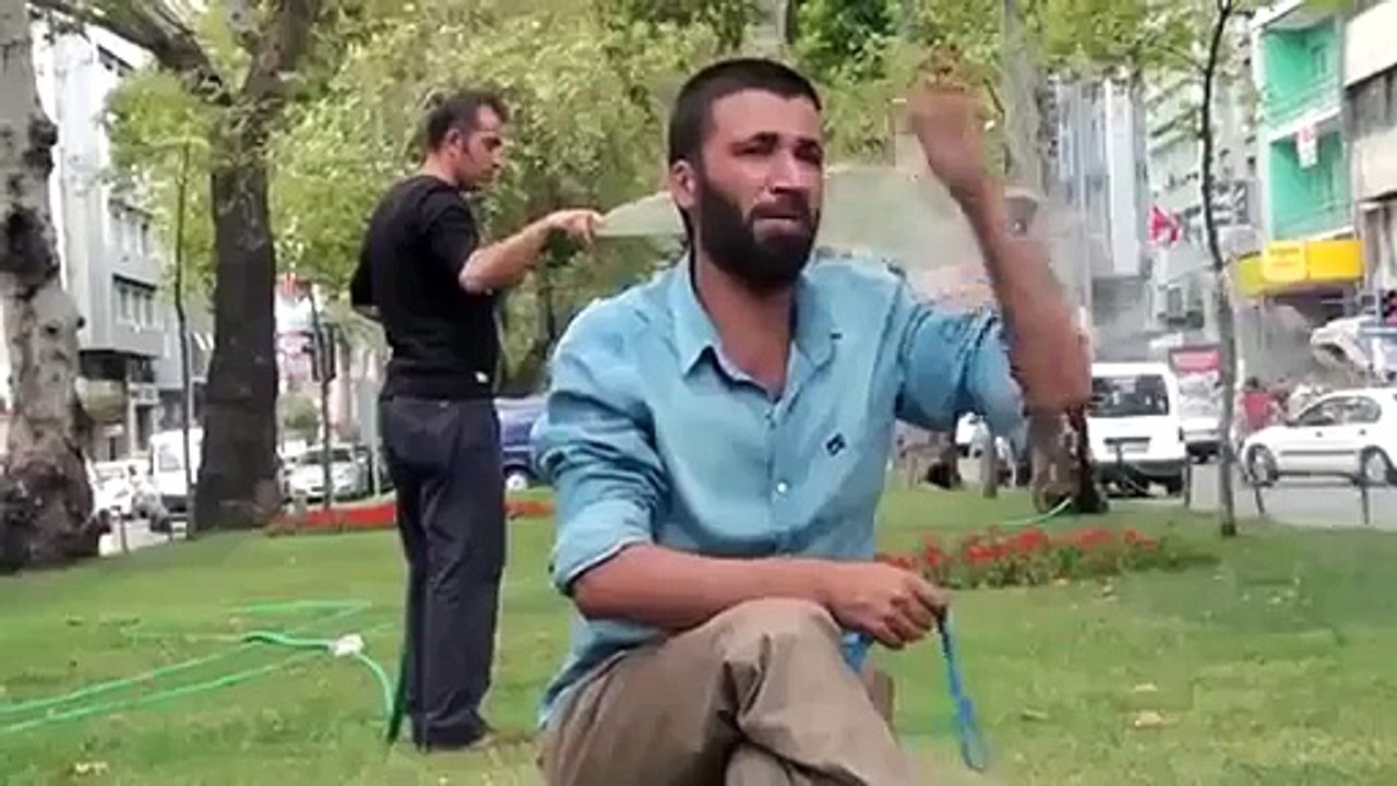 Vermicem vermicem diyen kıza gelen ilğinç yorum - Funny videos - Komik videolar