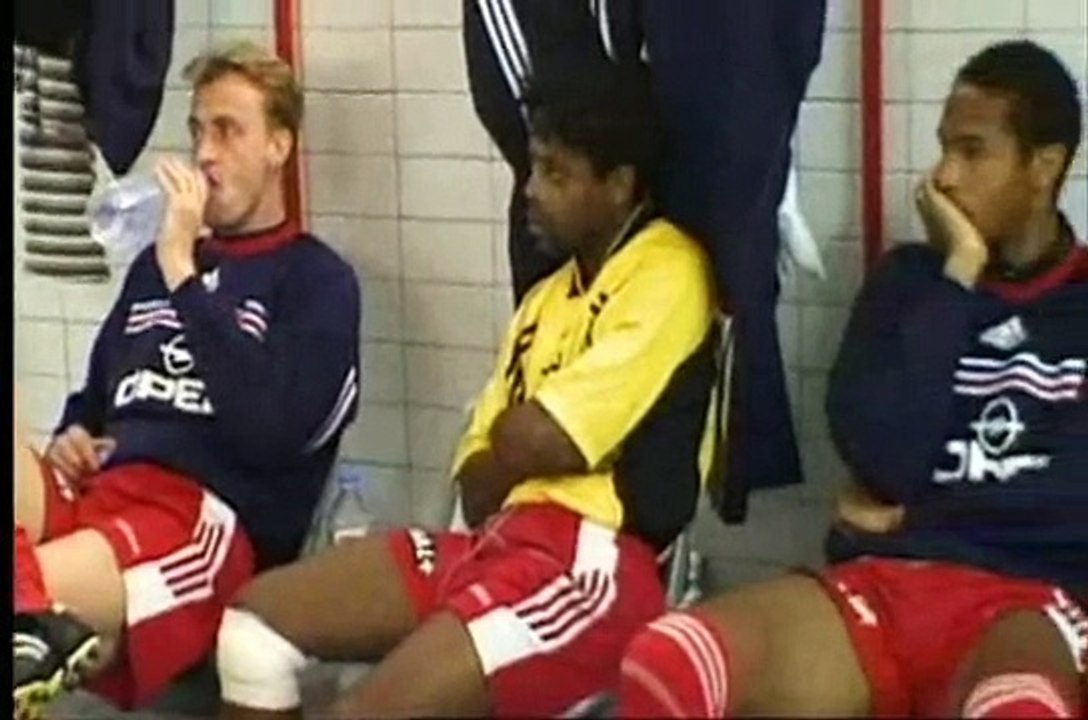 Le légendaire discours d'Aimé Jacquet ! "Muscle ton jeu Robert"