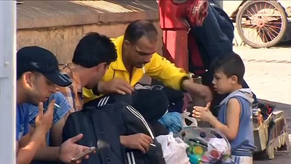 Sending baby carriers to migrants - BBC Trending