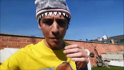 Favij si fa la ceretta parte 2