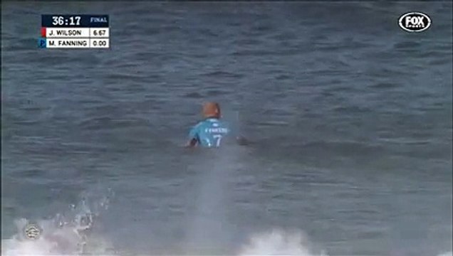 SHARK ATTACK Pro Surfer Mick Fanning encounters shark in South Africafull hd 2015