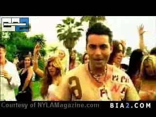 Clip_videozik-com_27895_cheb-khaled_hena