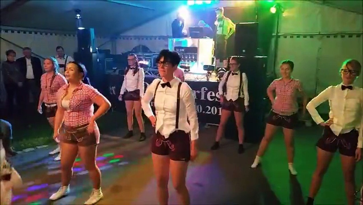 The SG's Wiesn in Love SHOWTANZ