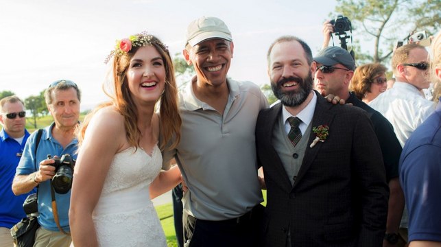 Watch President Obama 'crash' a wedding