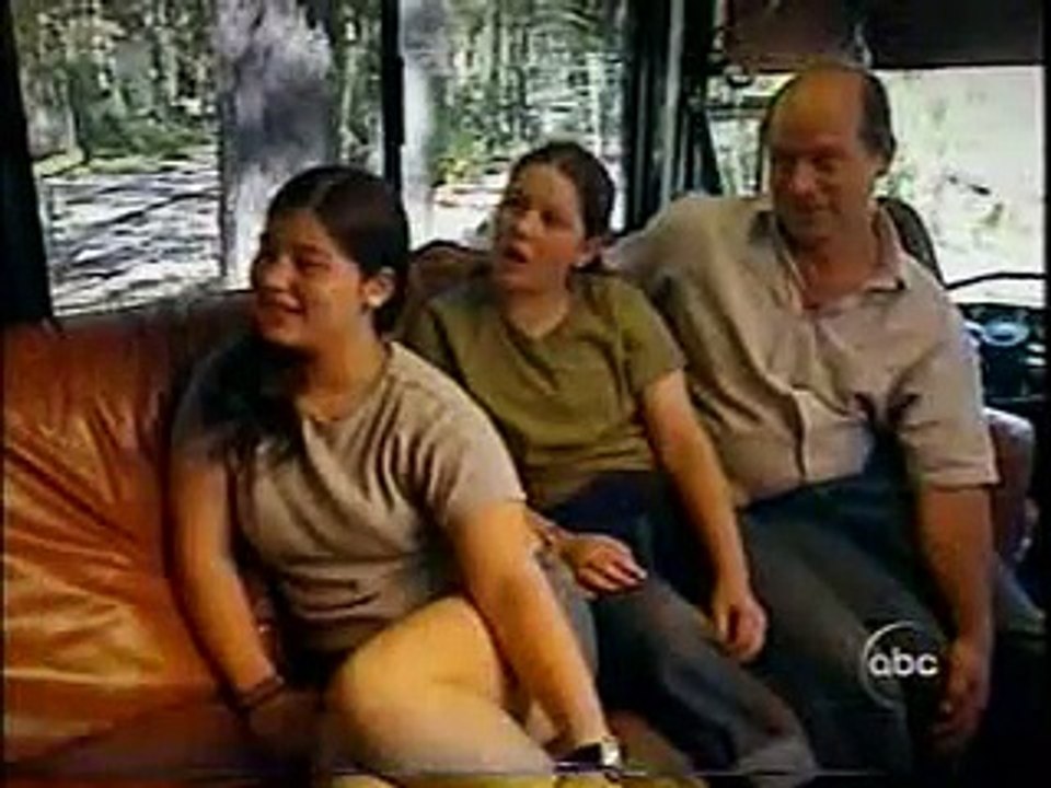 Bus Under-3