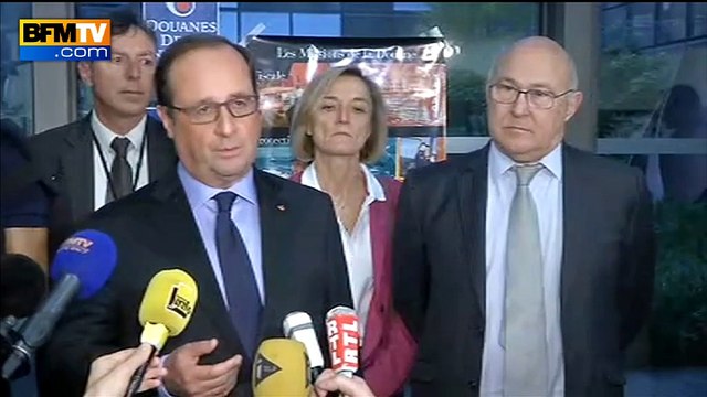 Hollande félicite les agents douanes après une saisie record à Paris