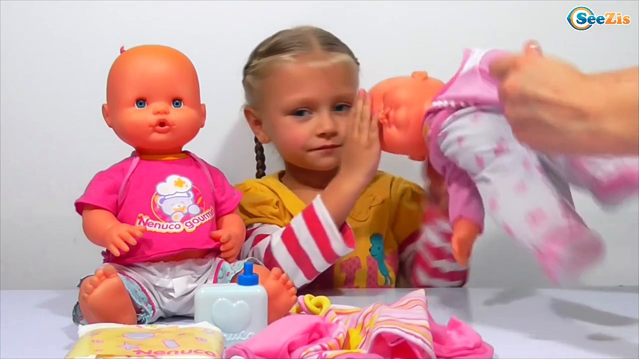 ✔ Сюрприз в корзинке – Кукла НЕНУКО! Одеваем Малыша. A surprise in the basket is Nenuco Doll ✔