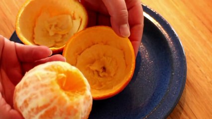 learn How to peel an orange in an easy way