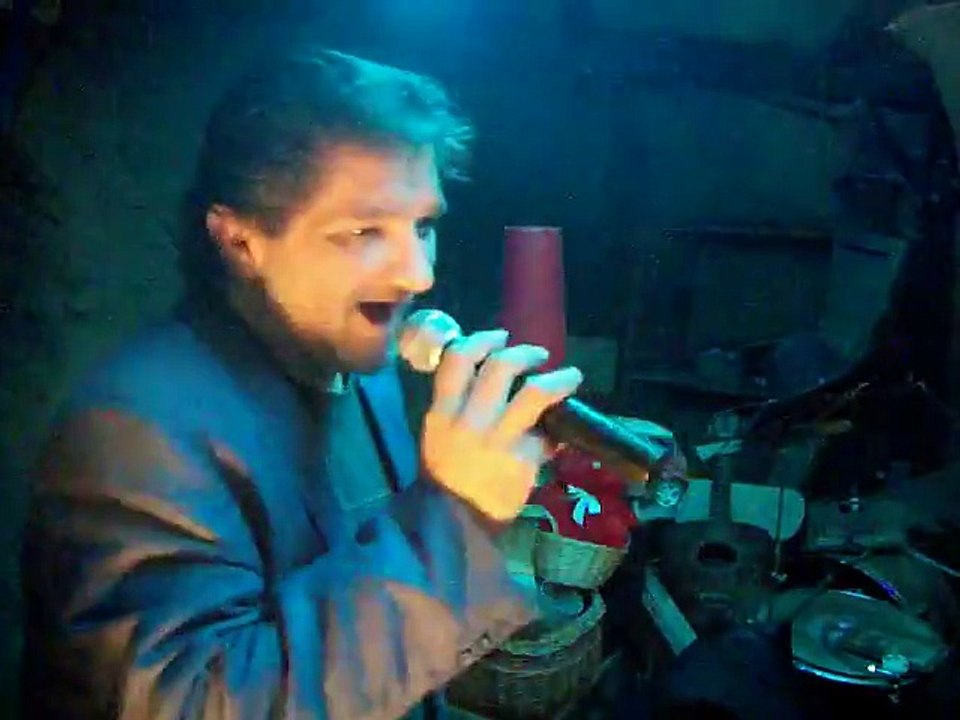 Thierry chante Hey ! Baby Johnny Hallyday