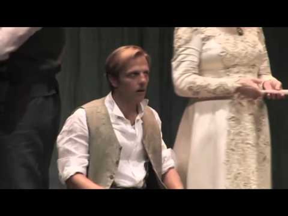 TV3 - 33 recomana - El largo viaje del día hacia la noche. Teatre Romea