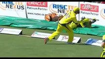 Compilation of great flying catches from classic time of cricket