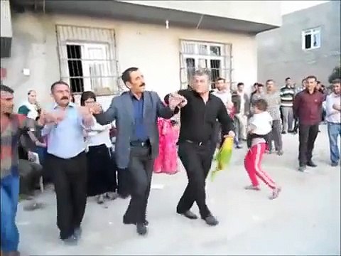 Dilana Botan - Botan Halayı - (2013) - [ Kürt Halayı ]