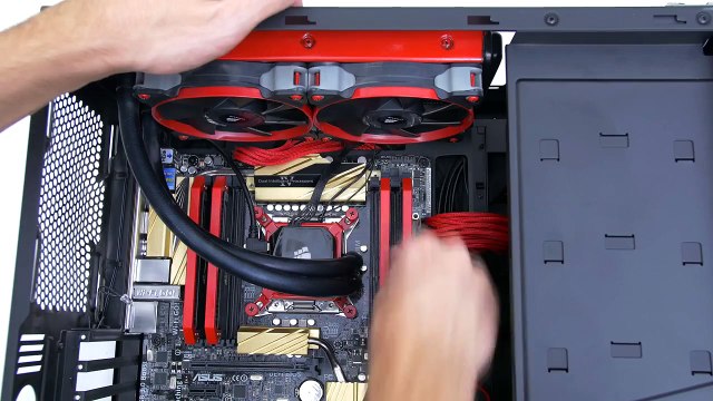 Epic $2500 - $3000 Gaming PC Build! (Time Lapse) #UberTron