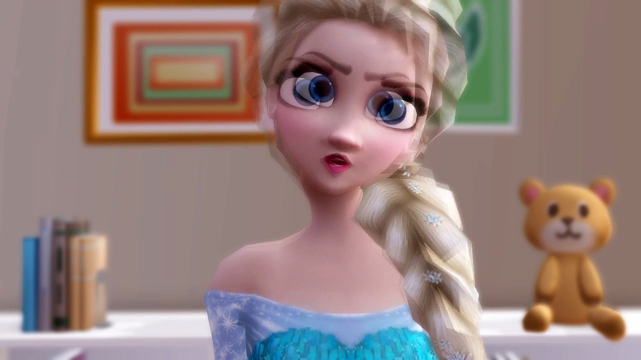 Elsa Teaches Face Dancing (Frozen)