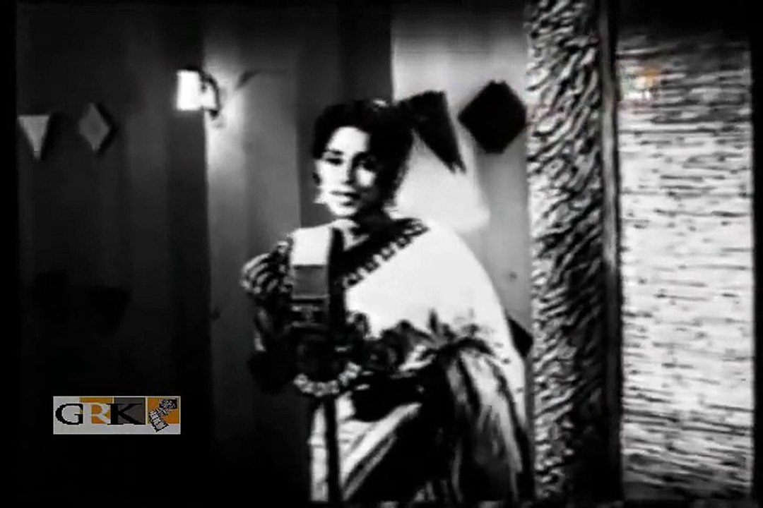 MERI ZINDAGI HAI NAGHMA MERI ZINDAGI TARANA - NOOR JEHAN - FILM - SALGIRAH