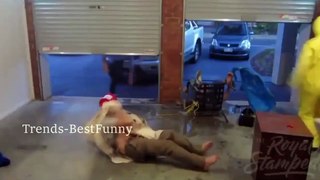 Funny Videos: Funy Scary Pranks Compilation