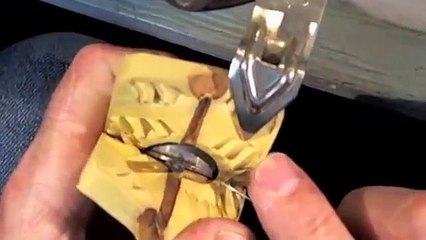 How to cut a rubber ring mold in natural rubber