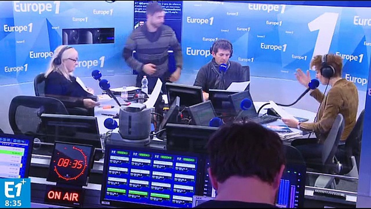 Cabines téléphoniques : le téléphone pleure