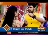 Pragya Aur Abhi Ne Saath Liye Dandiya Jisse Dekh Tanu Ne Kiya Pragya Ko Girane Ka Plan - 19 Ocotber 2015 - Kumkum Bhagya