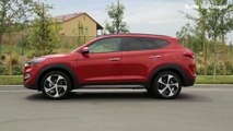 2016 Hyundai Tucson vs 2016 Nissan Qashqai || Design Exterior & Drive