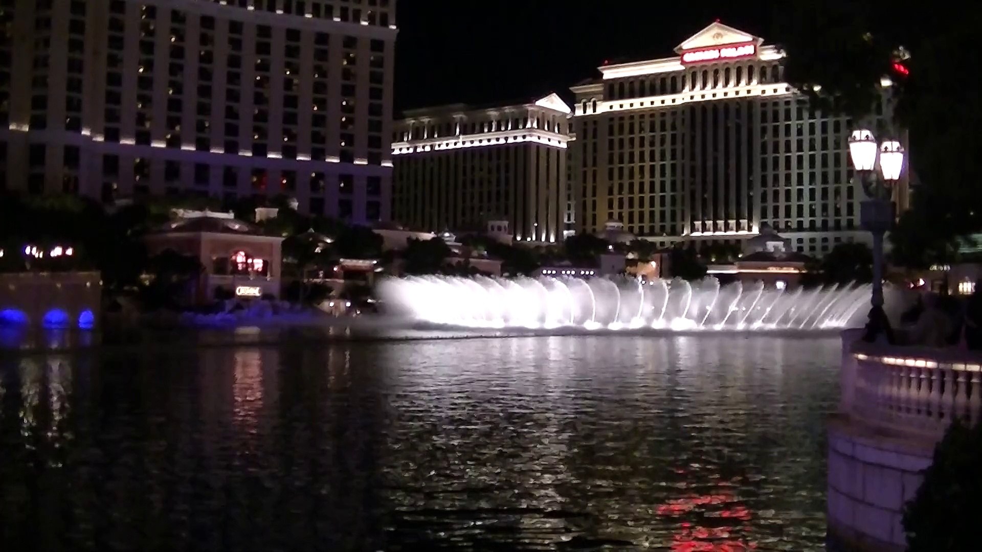 ⁣WATER SHOW LAS VEGAS BLVD 2014