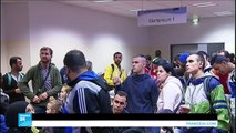 ألمانيا: تهافت الشركات على توظيف اللاجئين السوريين يرهب الألمان!!